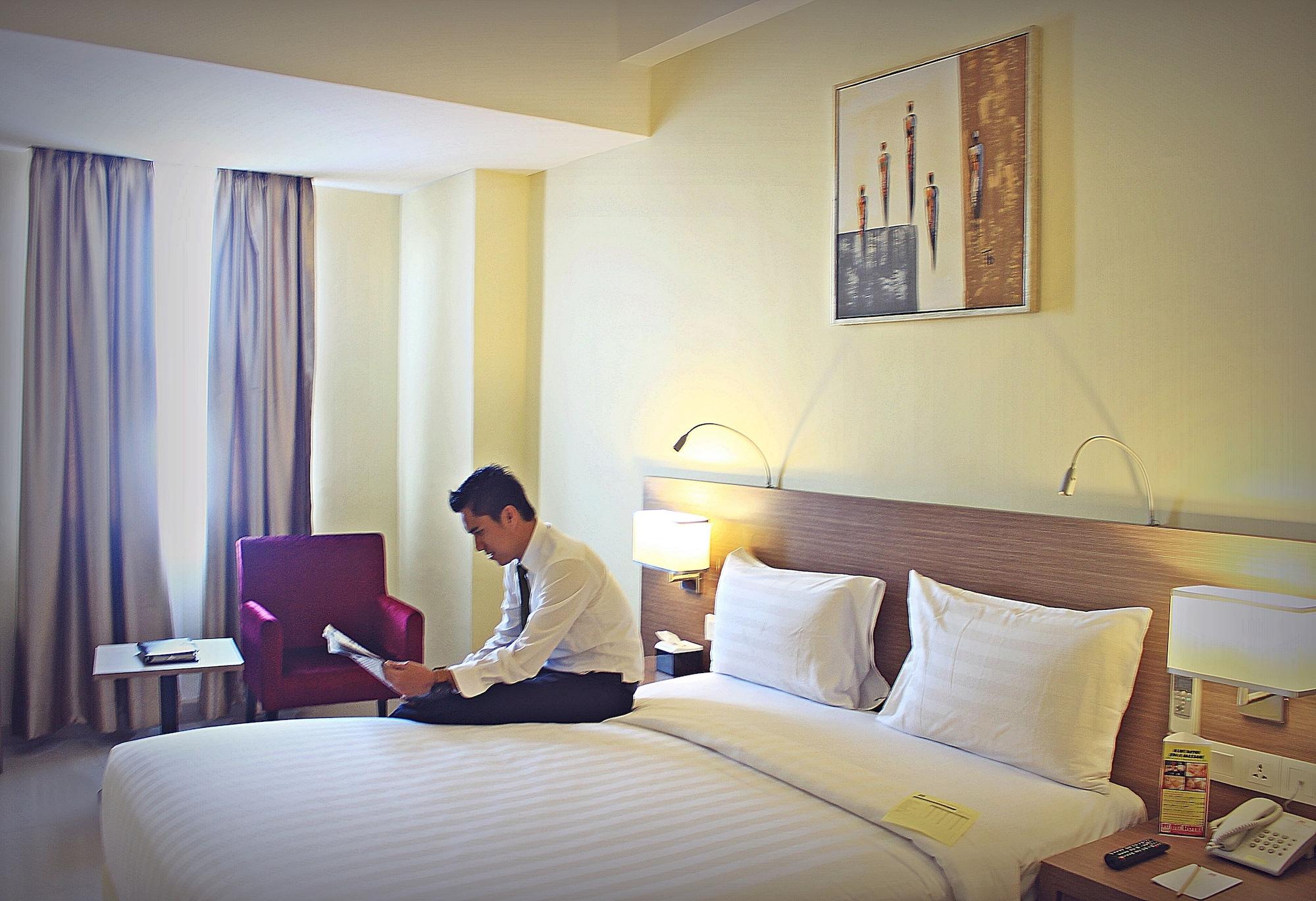 Biz Hotel Batam Nagoya Extérieur photo