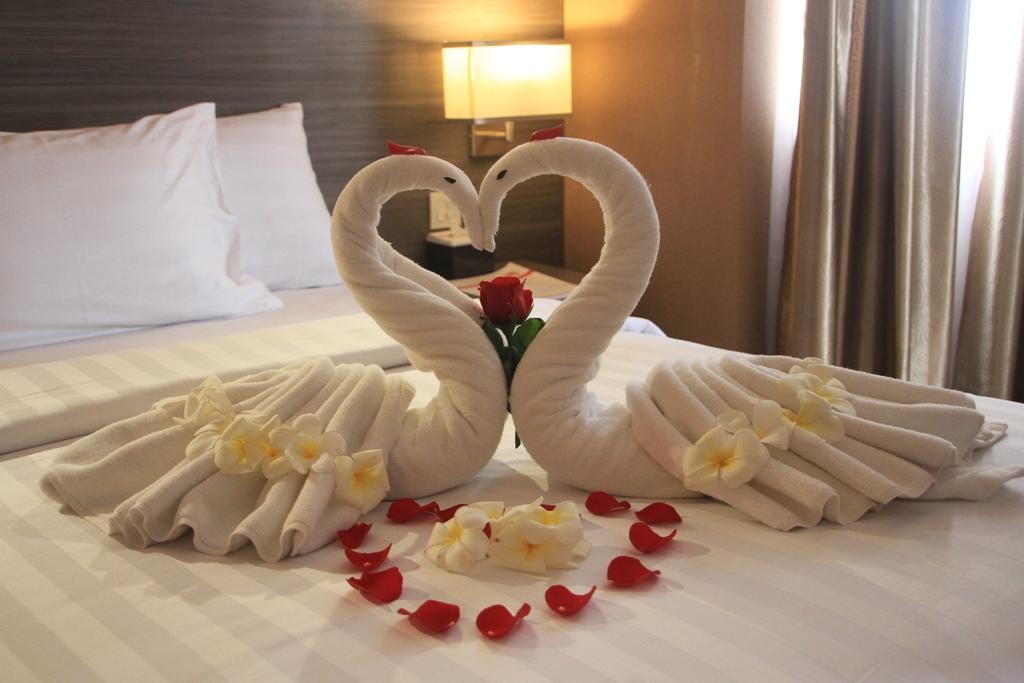 Biz Hotel Batam Nagoya Extérieur photo