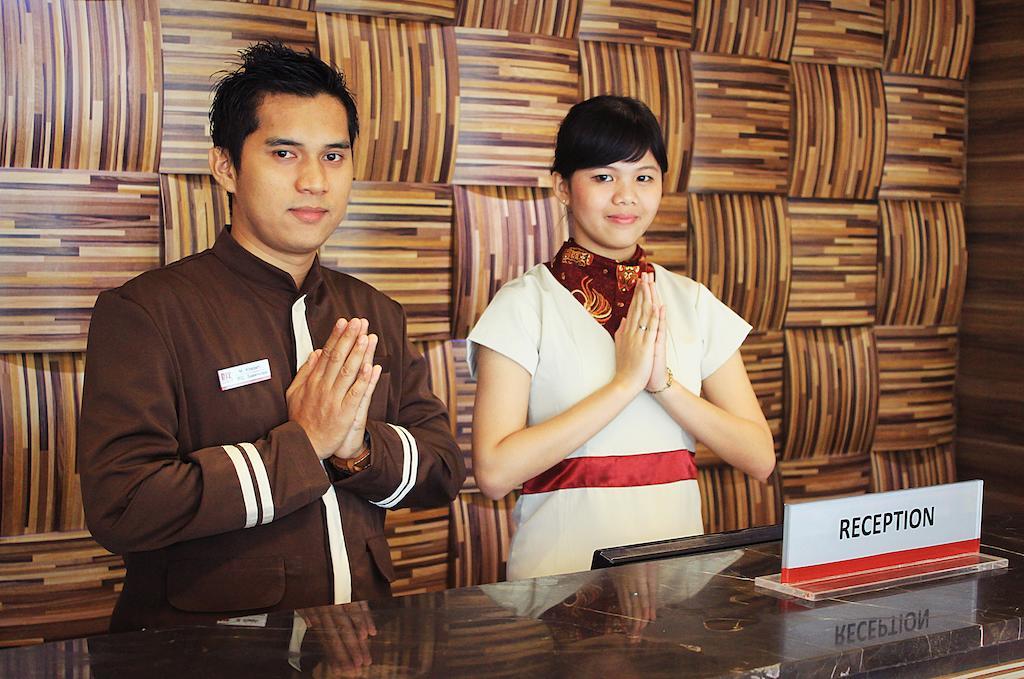 Biz Hotel Batam Nagoya Extérieur photo
